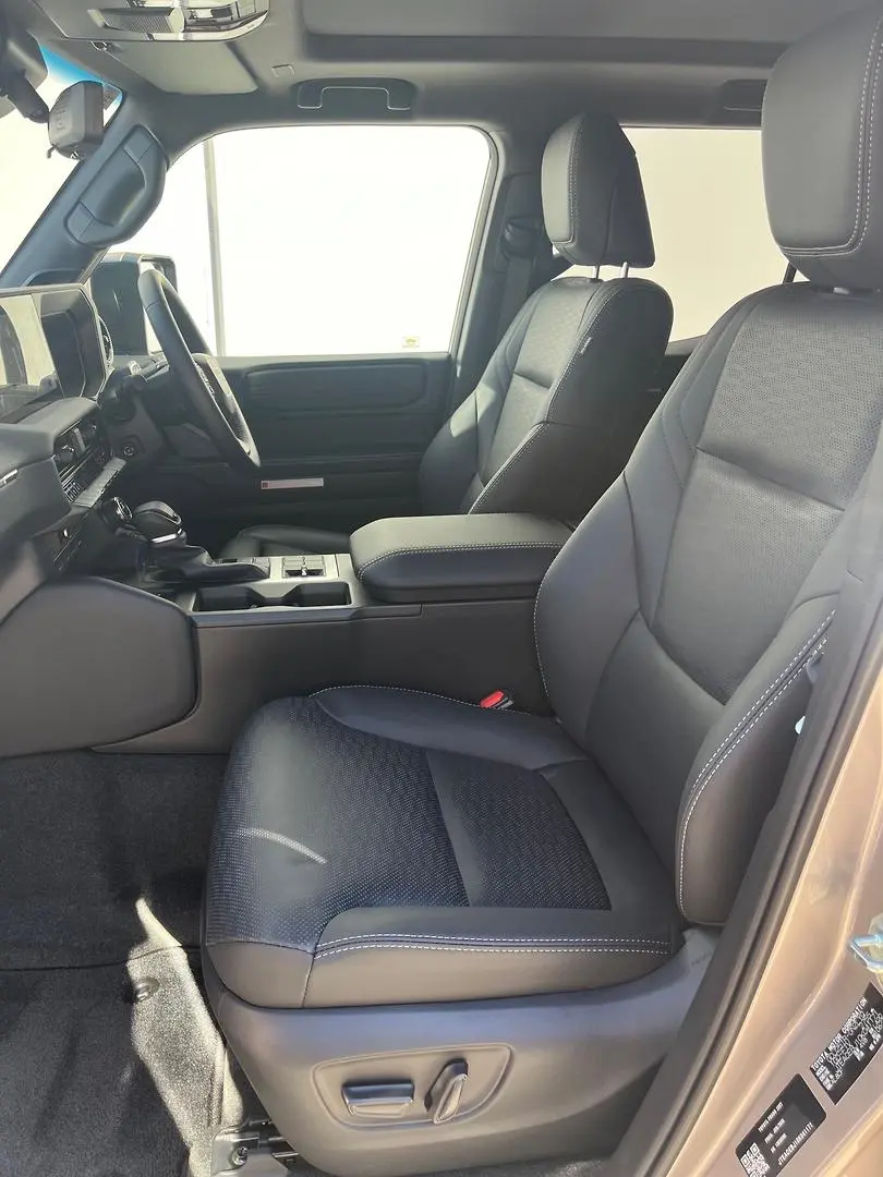 2026 Toyota Landcruiser Prado Gallery Image 7