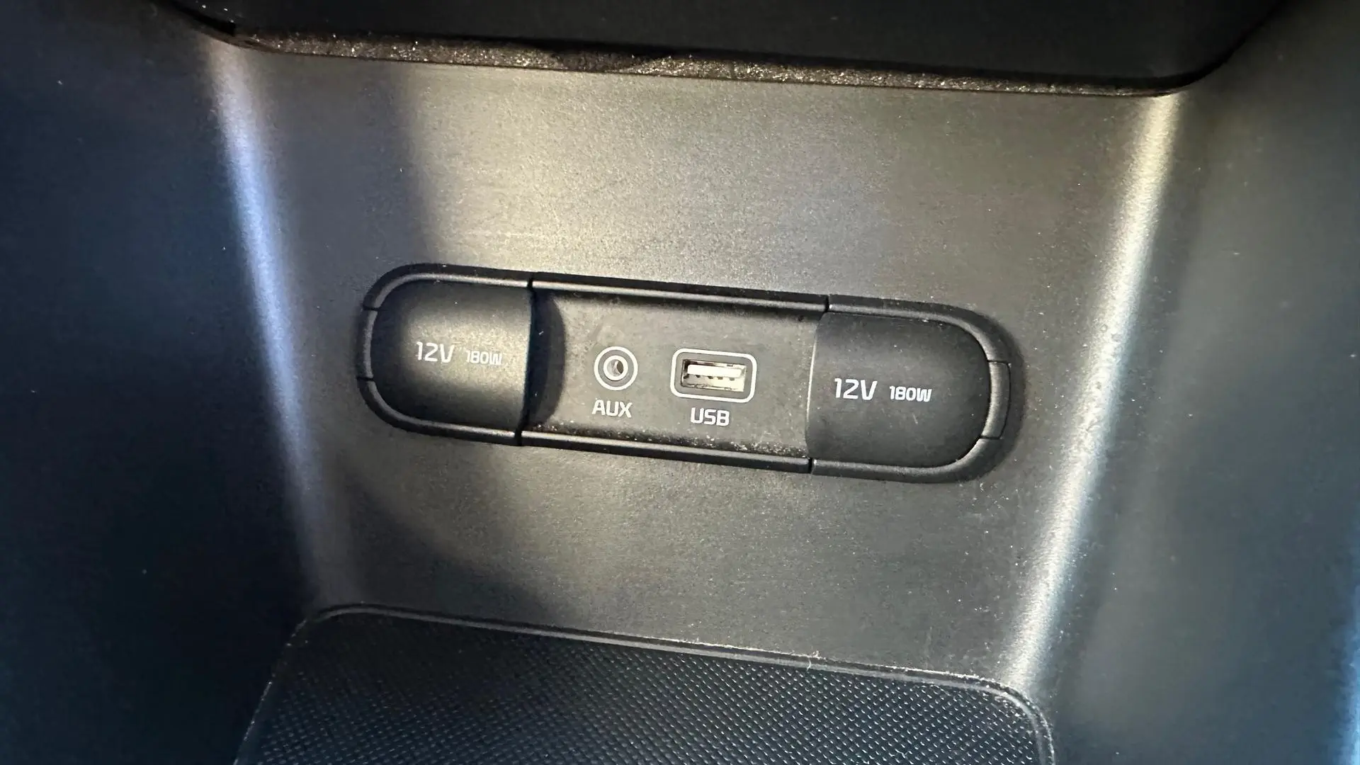 2018 Kia Sportage Gallery Image 25