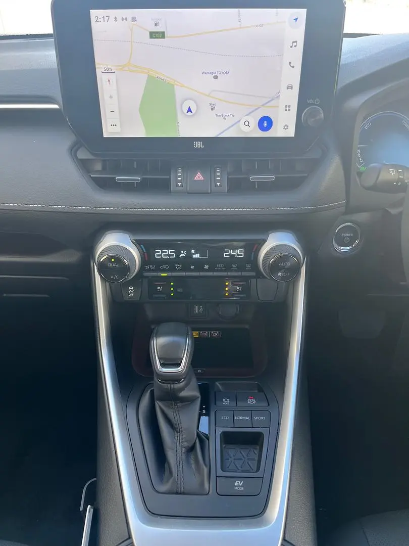 2024 Toyota RAV4 Gallery Image 20