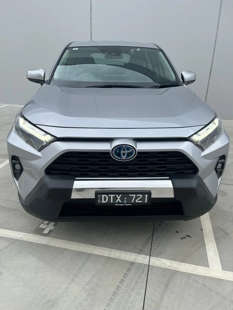 2023 Toyota RAV4 Gallery Image 2