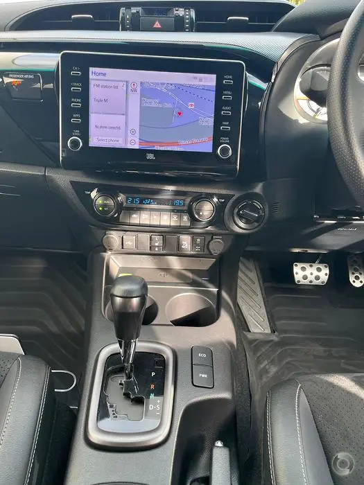 2024 Toyota Hilux Gallery Image 19