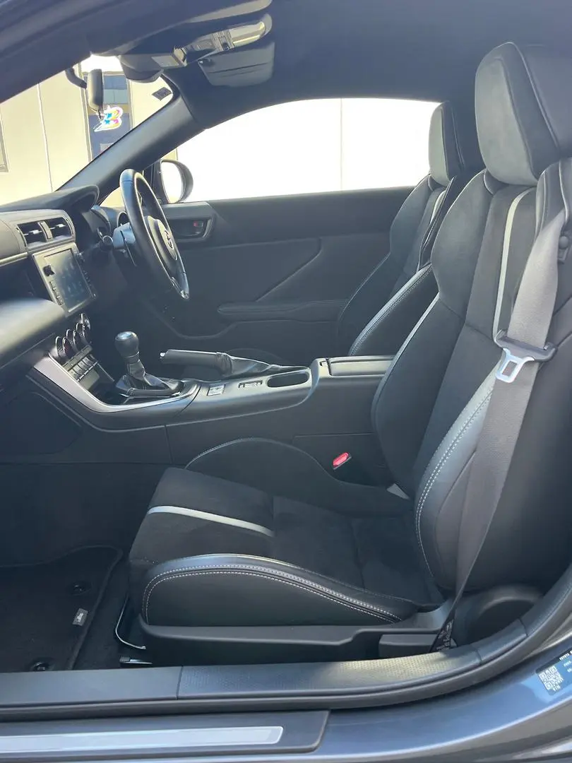 2022 Toyota GR86 Gallery Image 7