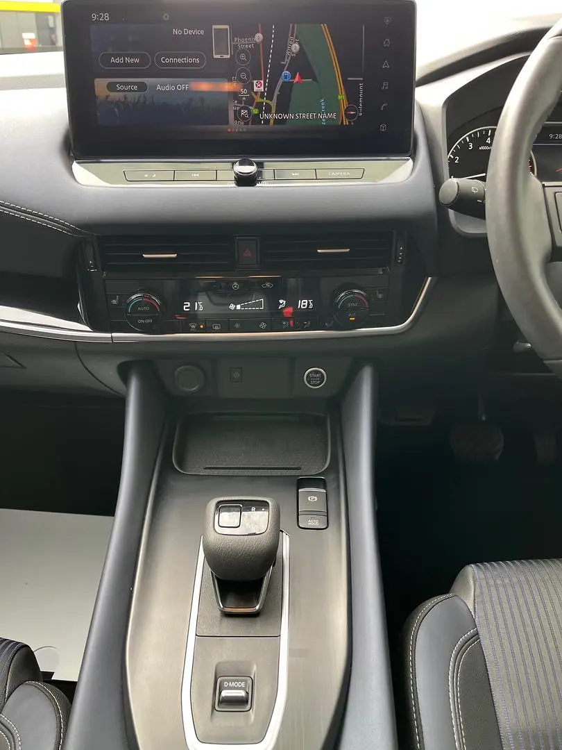 2024 Nissan QASHQAI Gallery Image 17