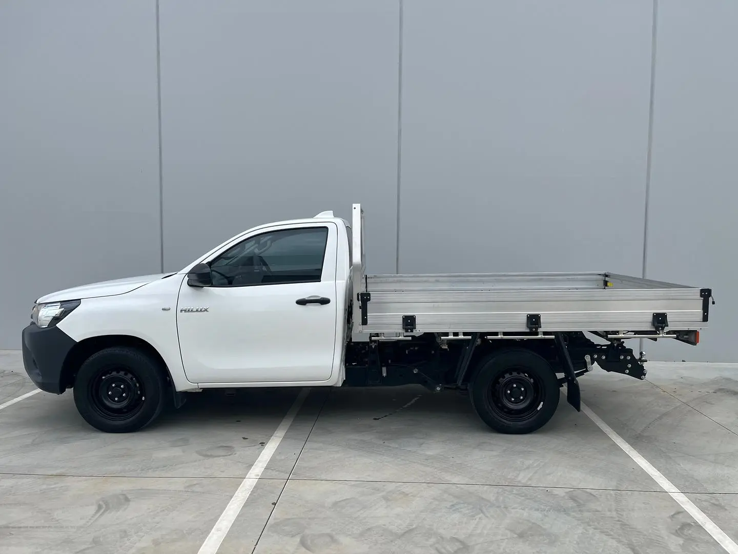 2022 Toyota Hilux Gallery Image 5