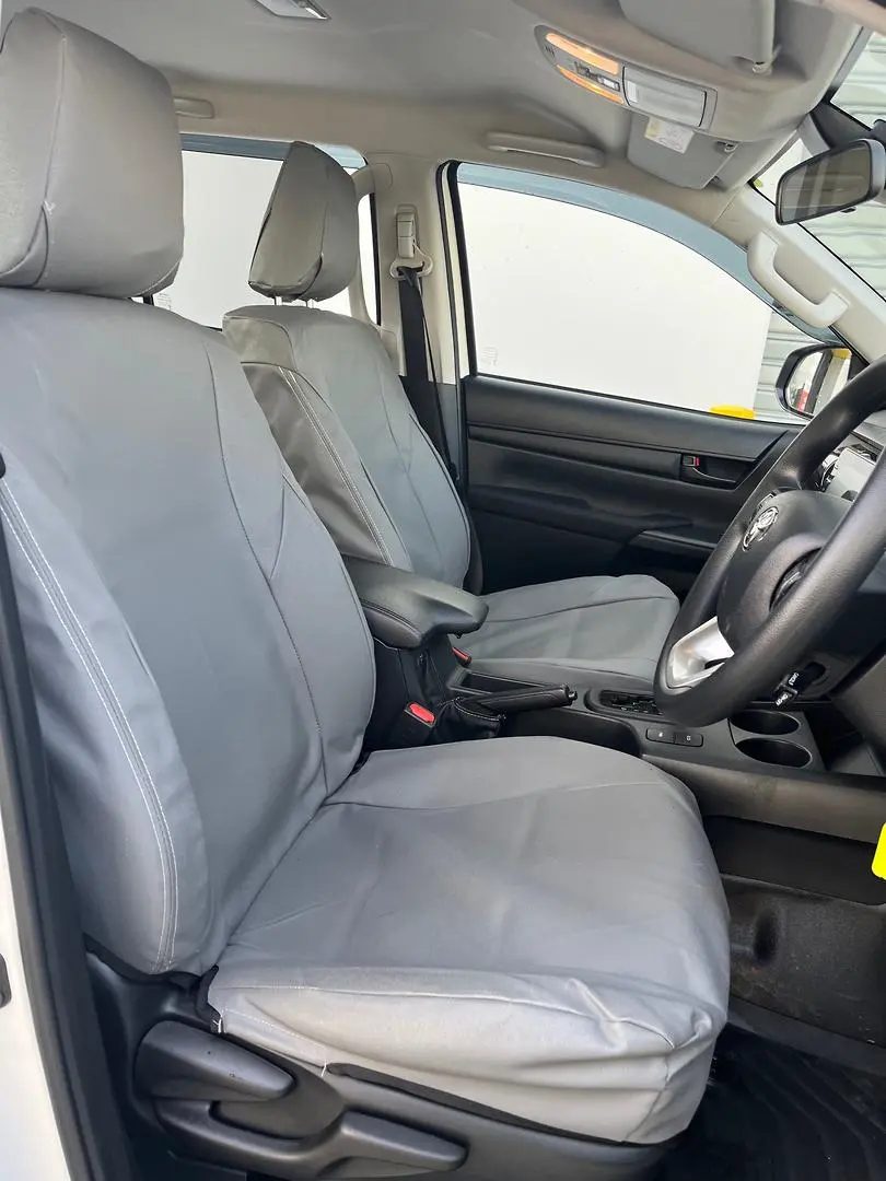 2024 Toyota Hilux Gallery Image 17