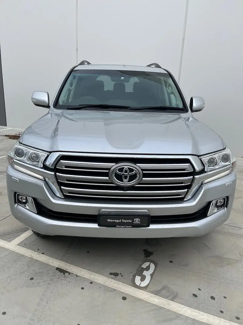 2020 Toyota Landcruiser Gallery Image 2