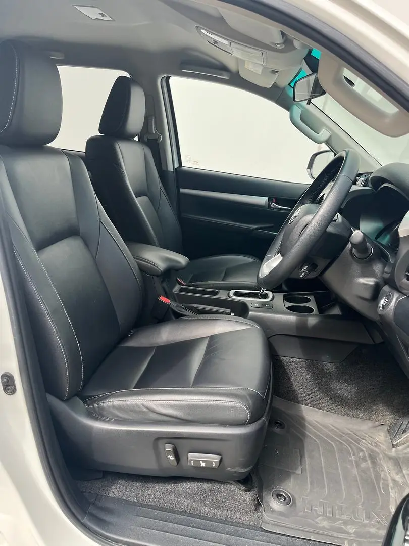 2019 Toyota Hilux Gallery Image 16
