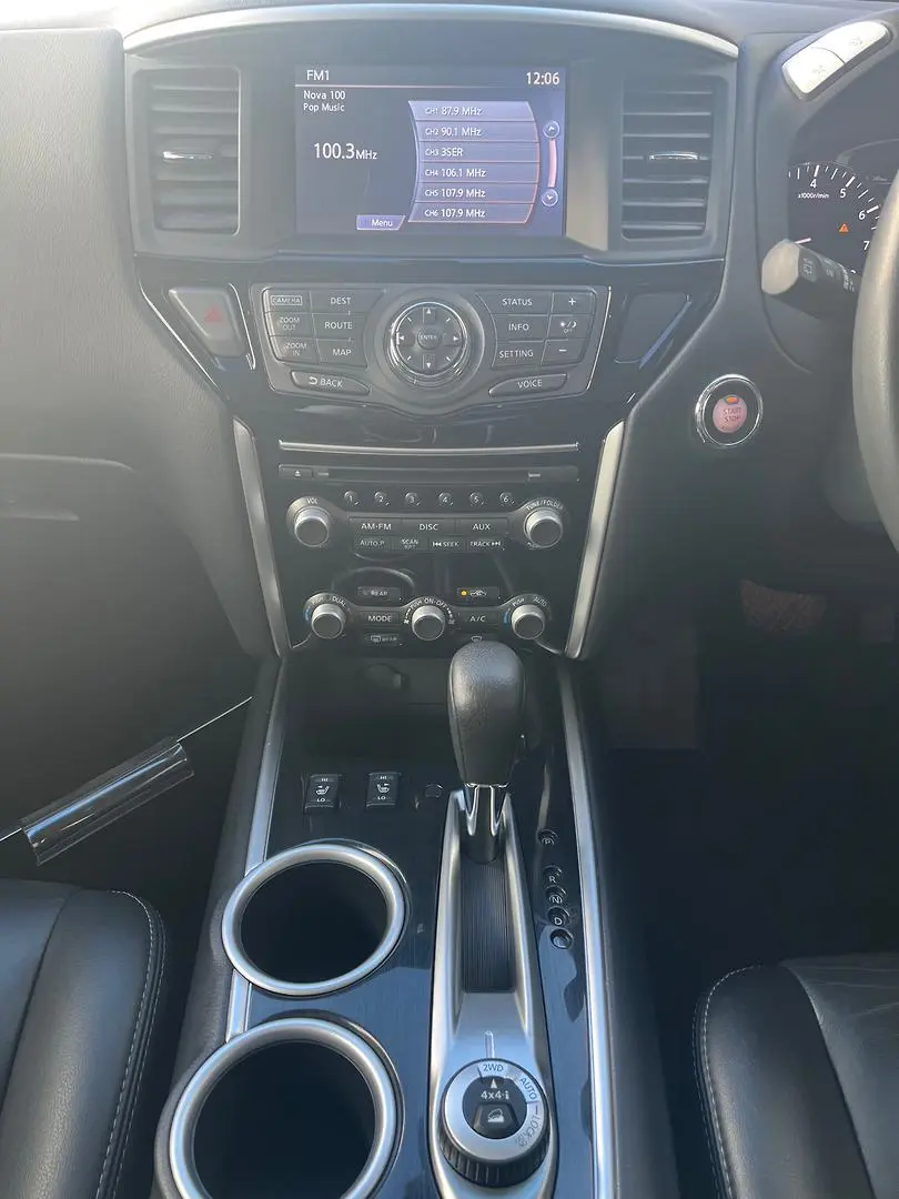 2016 Nissan Pathfinder Gallery Image 18