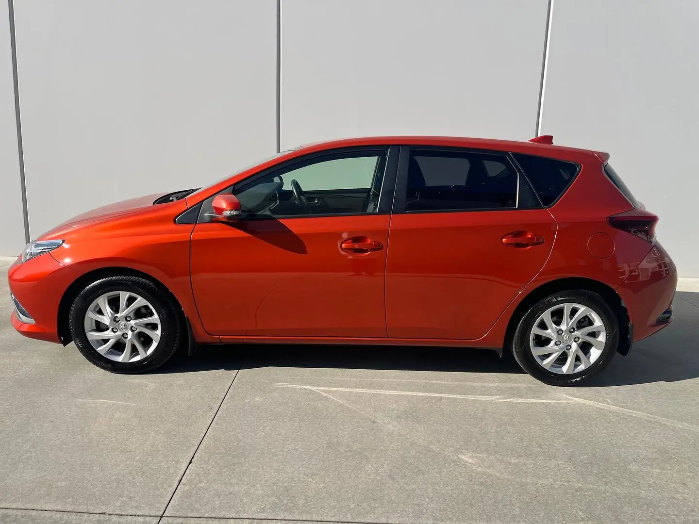 2015 Toyota Corolla Gallery Image 8