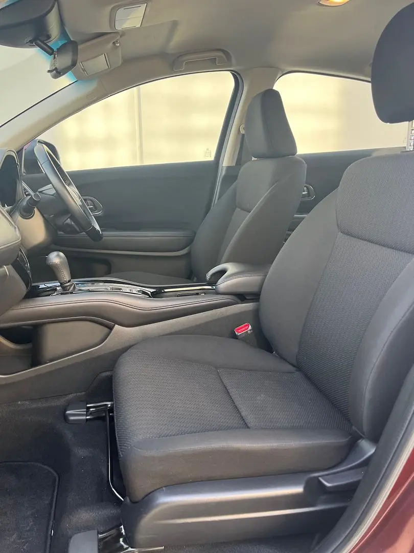 2018 Honda HR-V Gallery Image 6