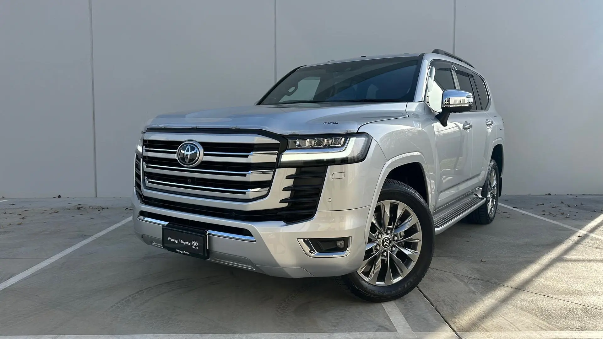 2023 Toyota Landcruiser Gallery Image 3