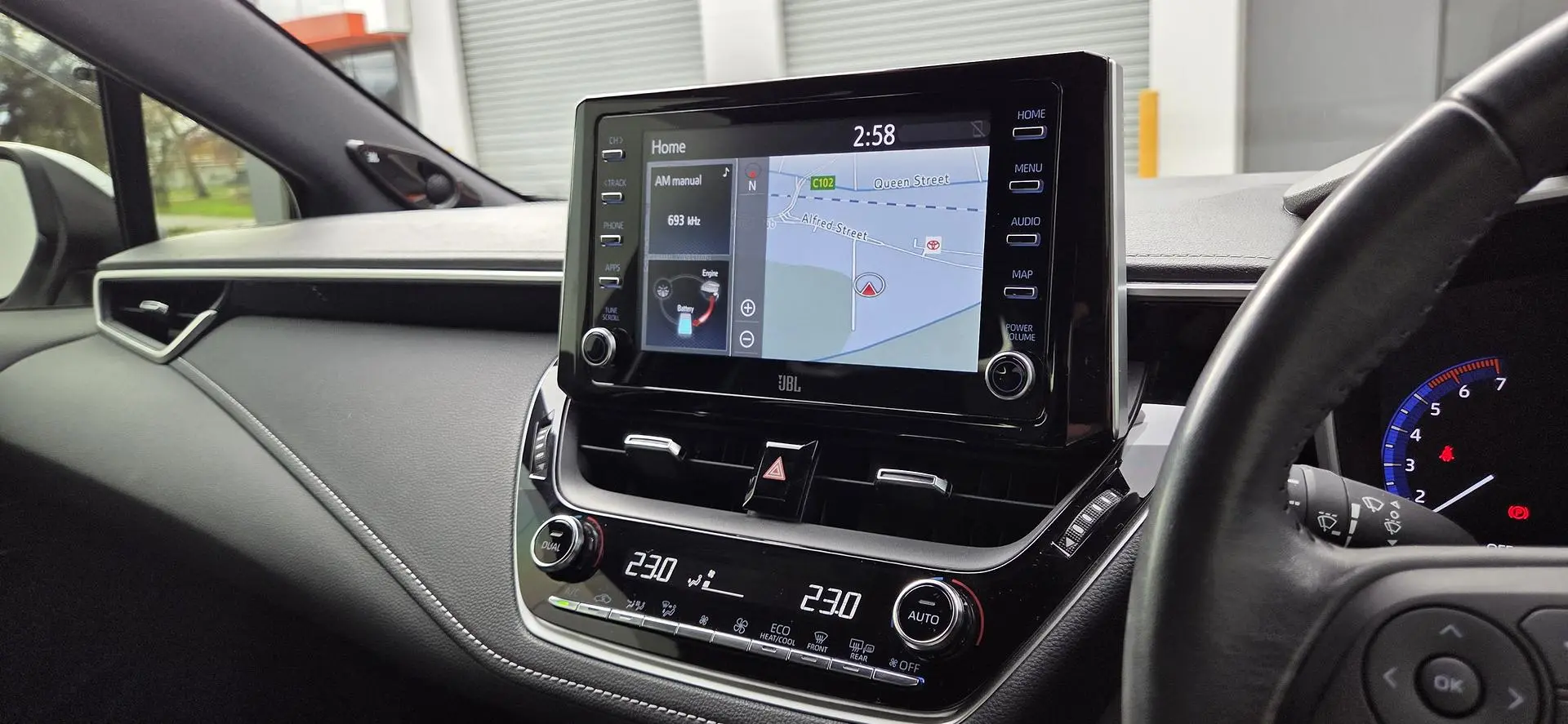 2019 Toyota Corolla Gallery Image 14