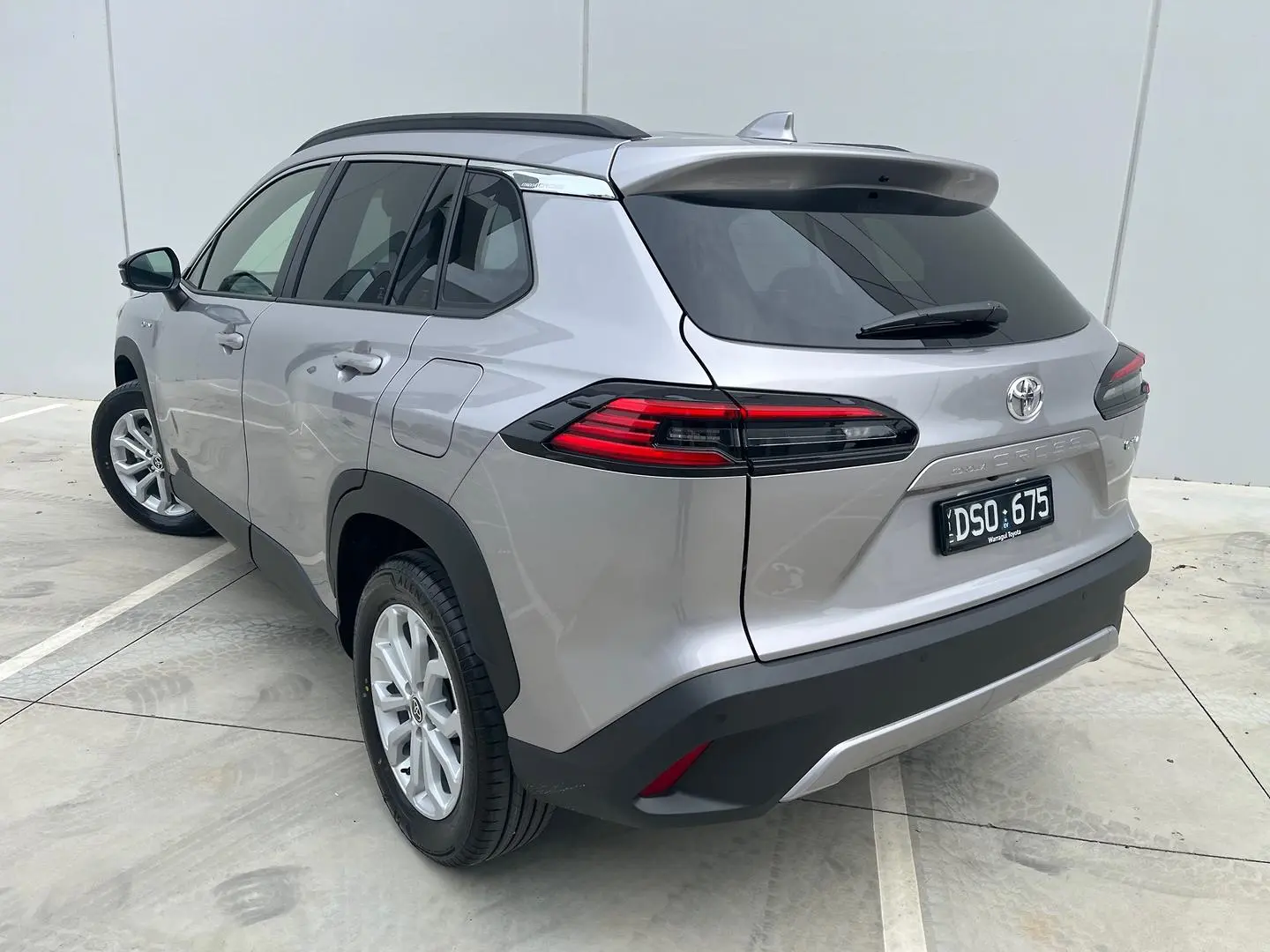 2025 Toyota Corolla Cross Gallery Image 9