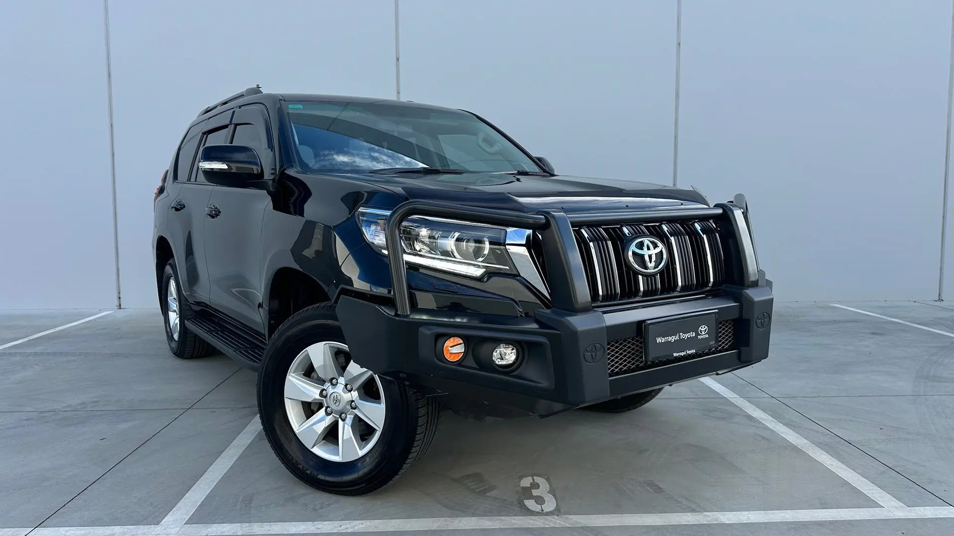 2019 Toyota Landcruiser Prado Gallery Image 1