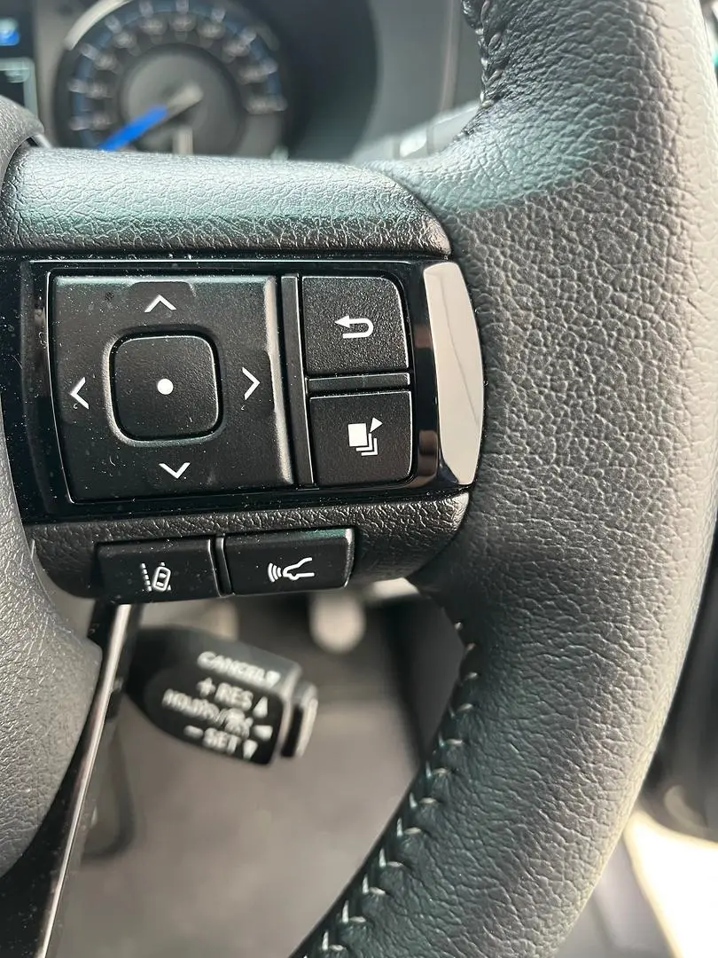 2024 Toyota Hilux Gallery Image 24