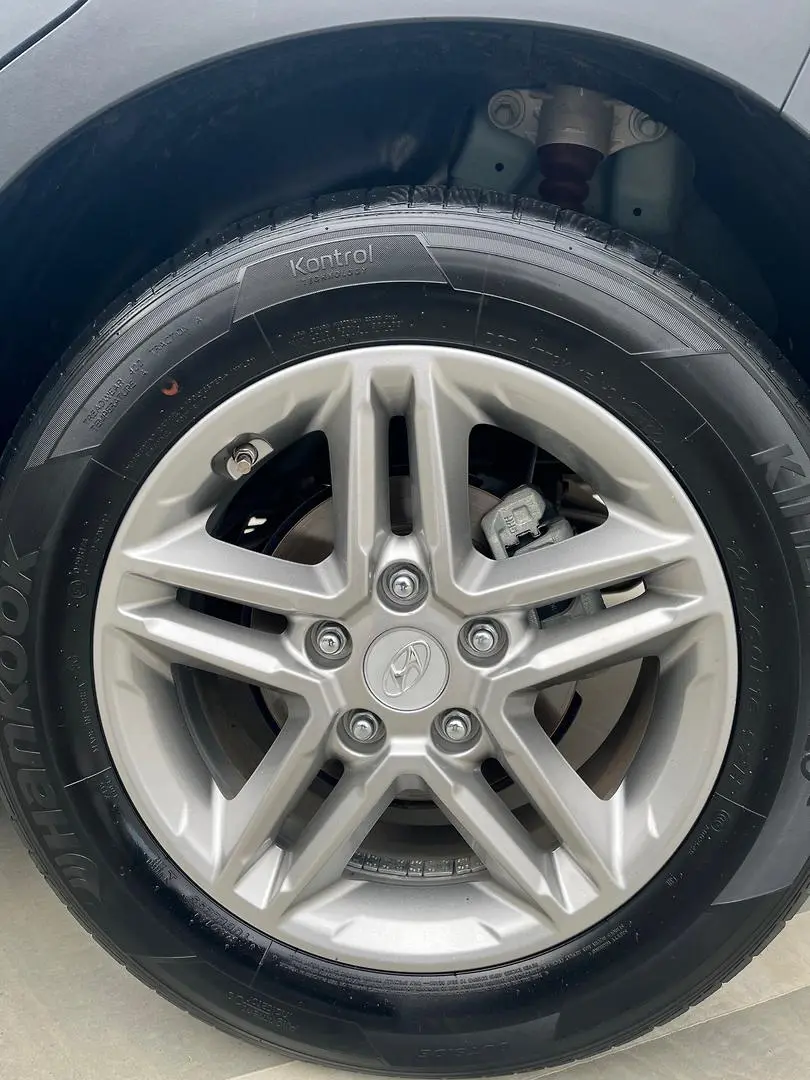 2018 Hyundai Kona Gallery Image 5