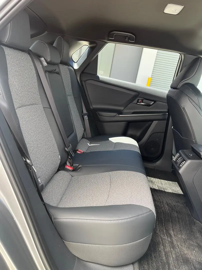 2025 Toyota bZ4X Gallery Image 17