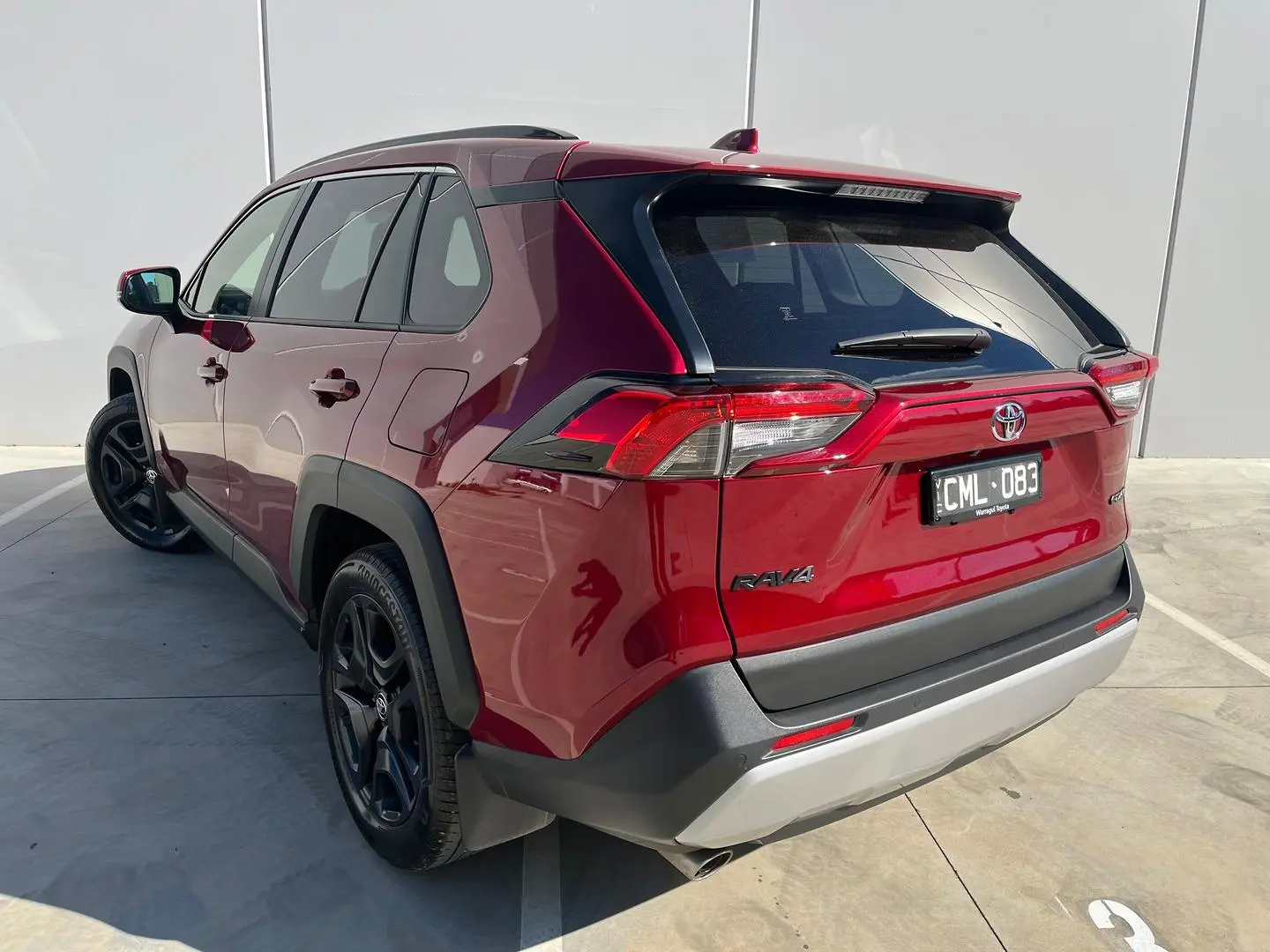 2023 Toyota RAV4 Gallery Image 9