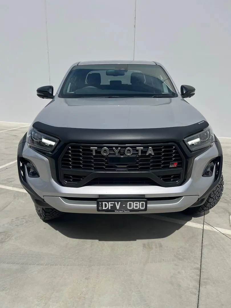2024 Toyota Hilux Gallery Image 2