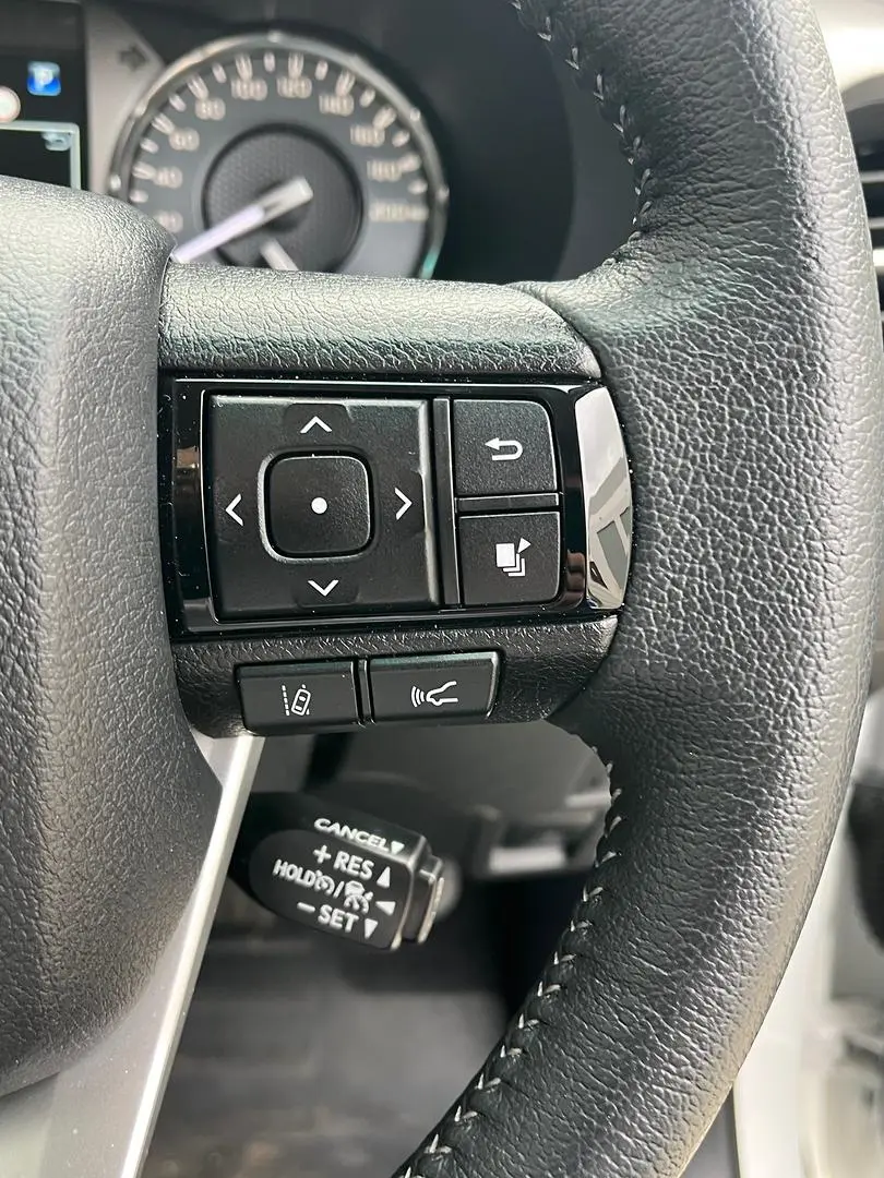 2025 Toyota Hilux Gallery Image 24