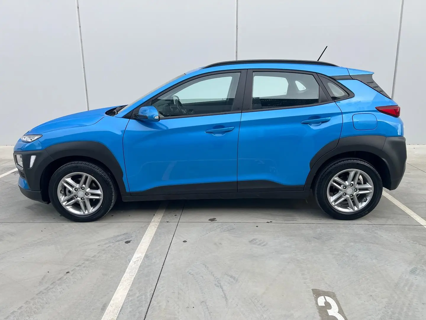 2020 Hyundai Kona Gallery Image 8