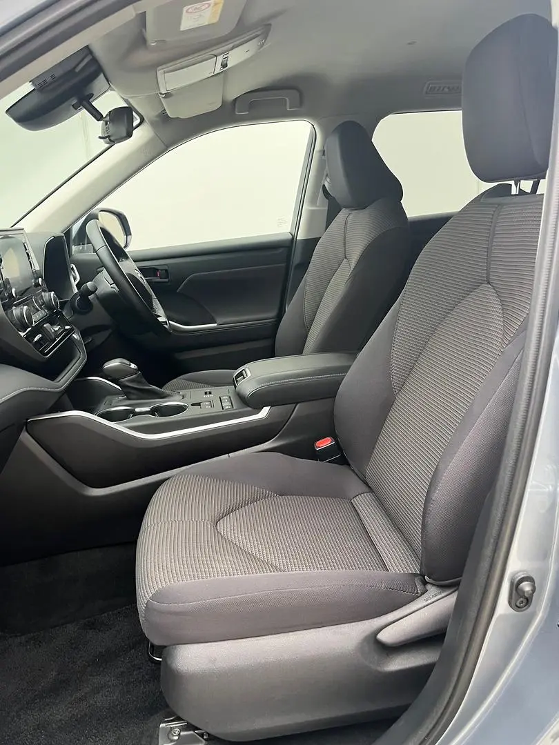 2021 Toyota Kluger Gallery Image 7