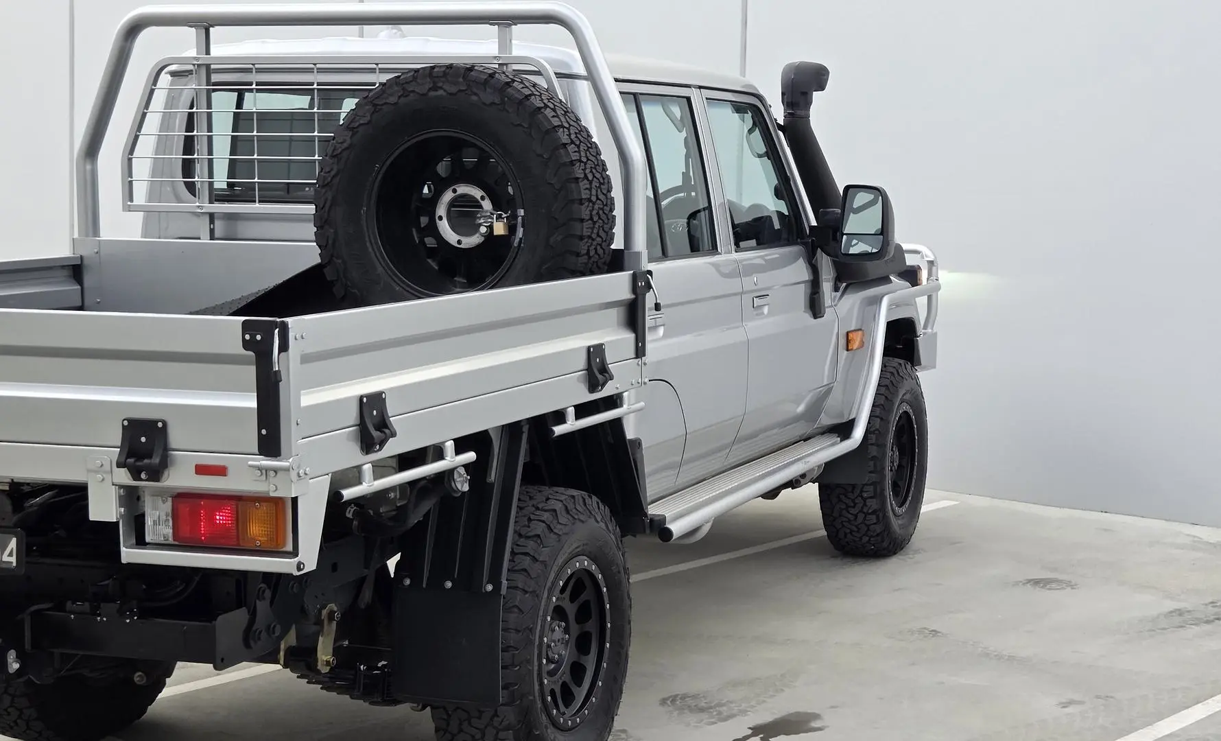 2024 Toyota Landcruiser Gallery Image 12