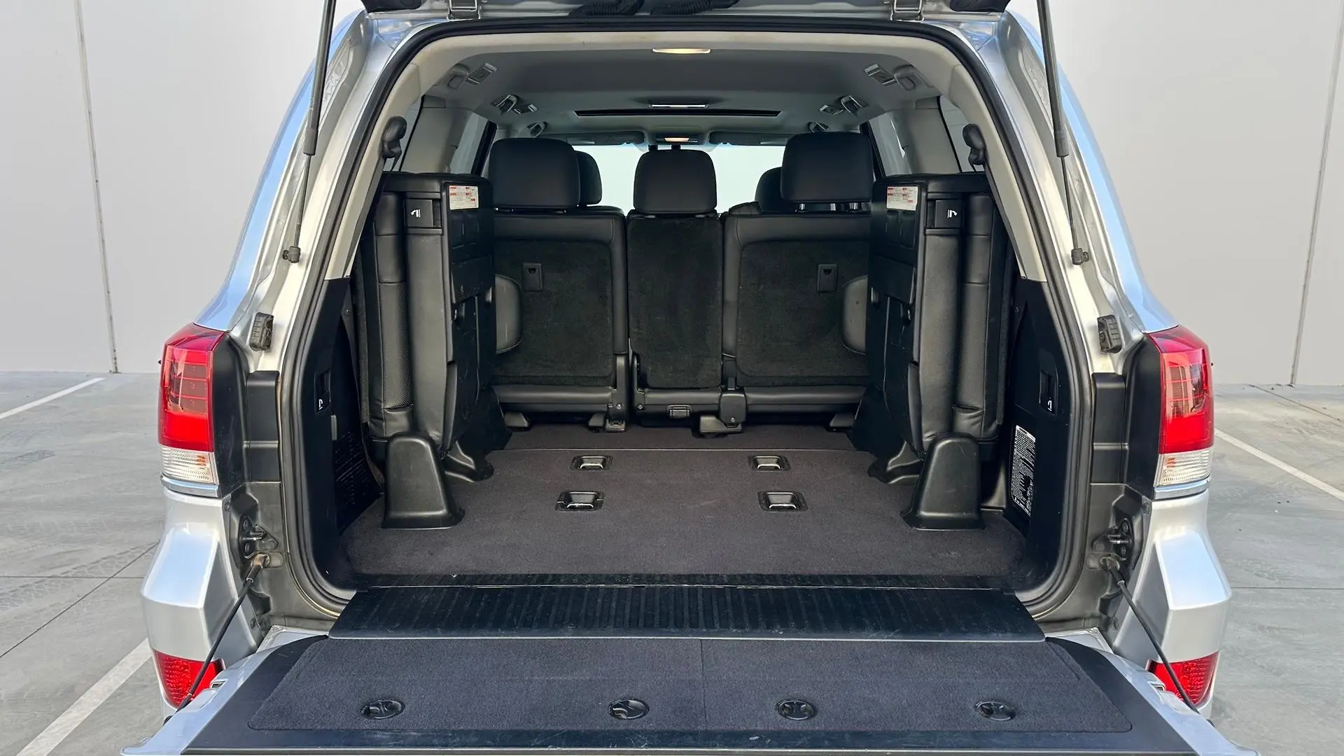 2018 Toyota Landcruiser Gallery Image 20