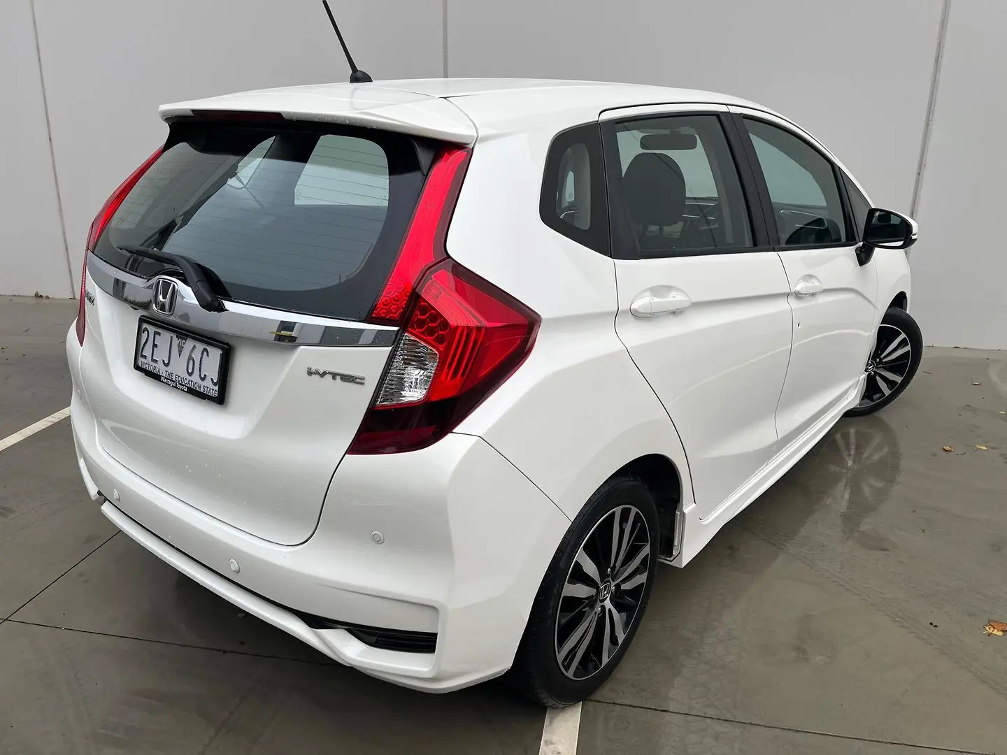 2016 Honda Jazz Gallery Image 12