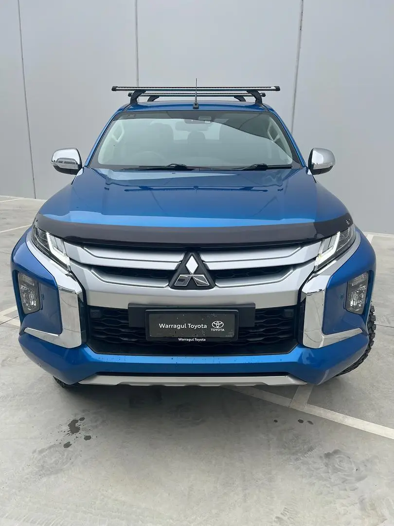 2020 Mitsubishi Triton Gallery Image 2