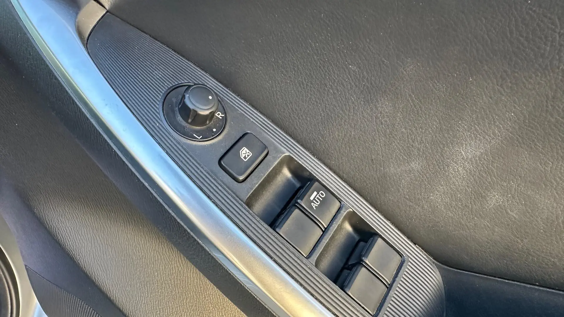 2012 Mazda CX-5 Gallery Image 17