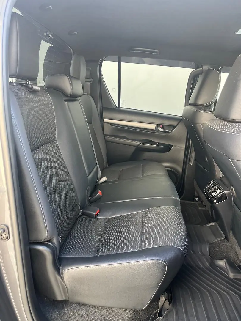 2023 Toyota Hilux Gallery Image 16