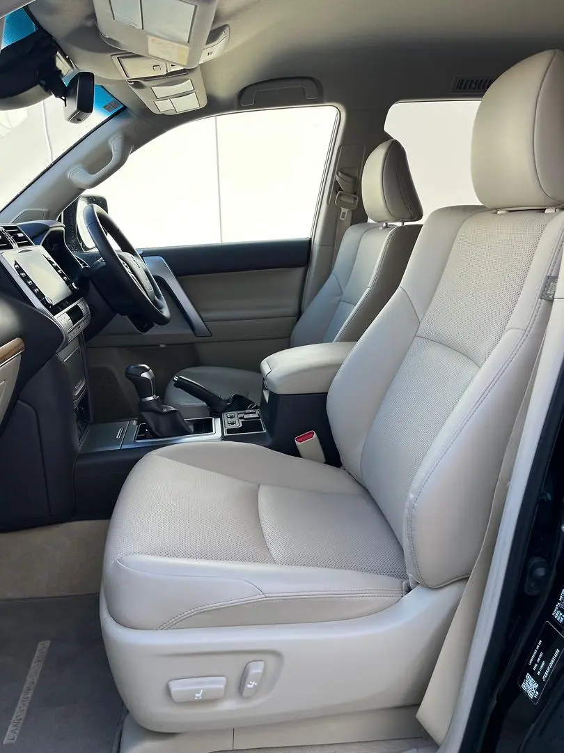 2023 Toyota Landcruiser Prado Gallery Image 7