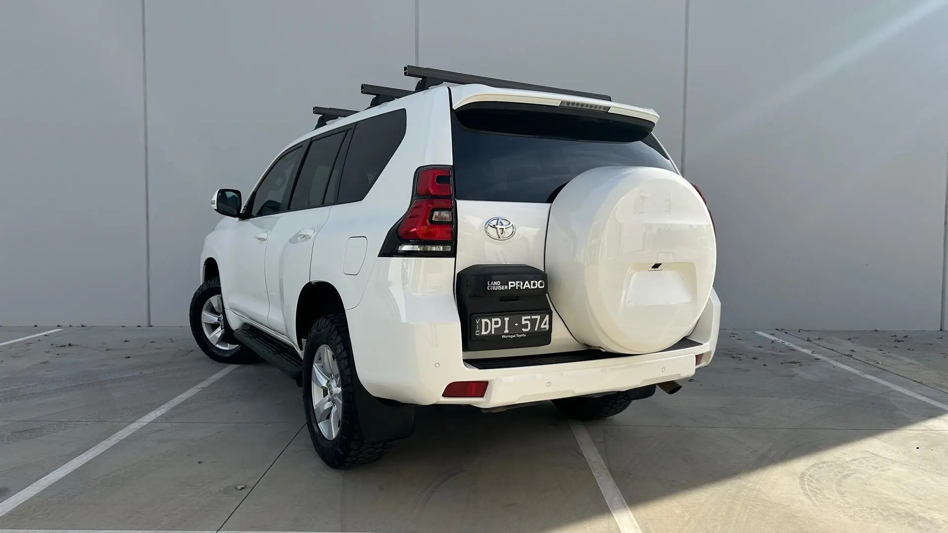 2020 Toyota Landcruiser Prado Gallery Image 9