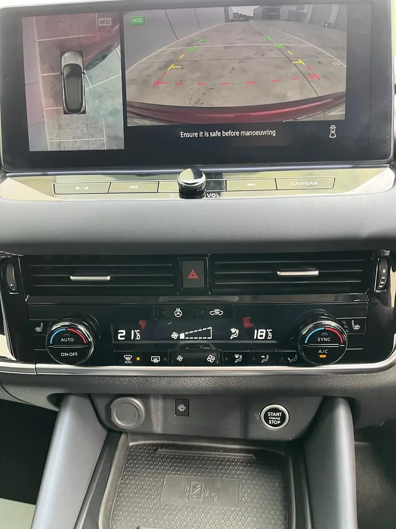 2024 Nissan QASHQAI Gallery Image 18