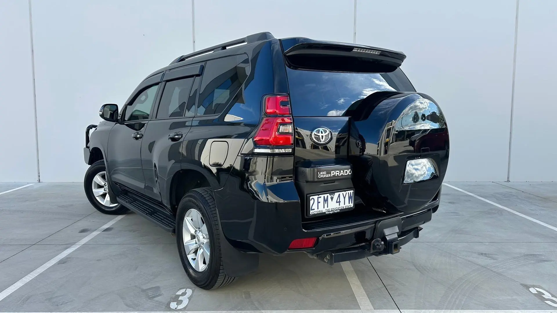 2019 Toyota Landcruiser Prado Gallery Image 9