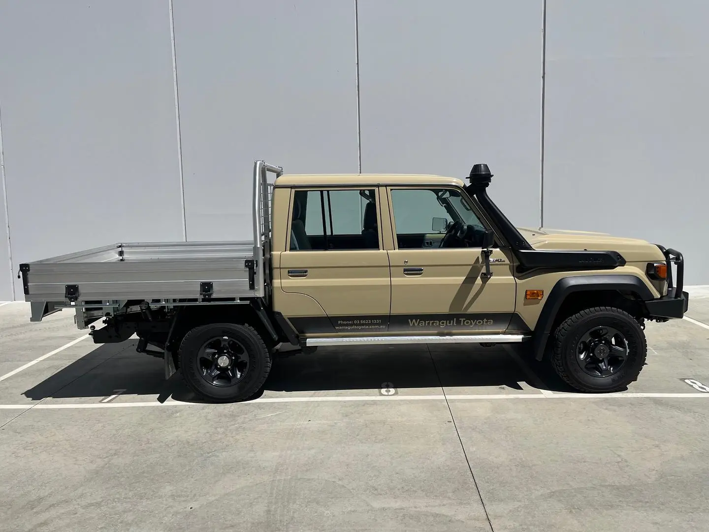 2025 Toyota Landcruiser Gallery Image 25