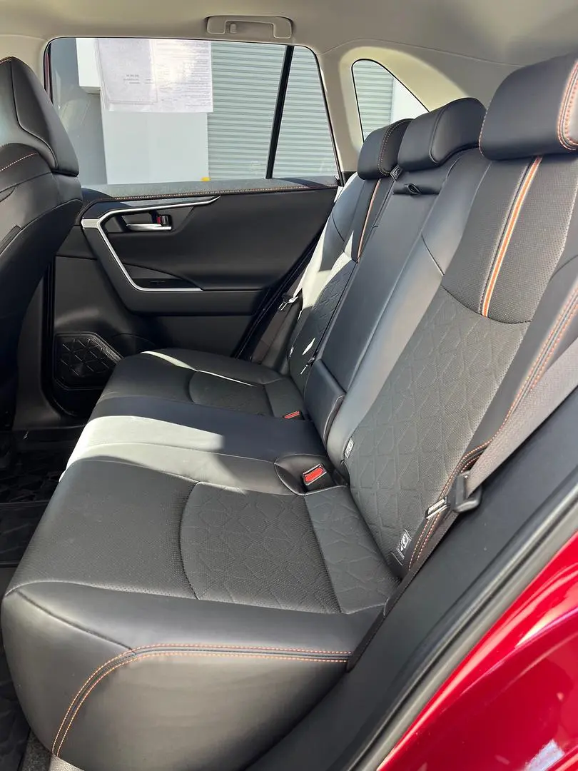 2023 Toyota RAV4 Gallery Image 8