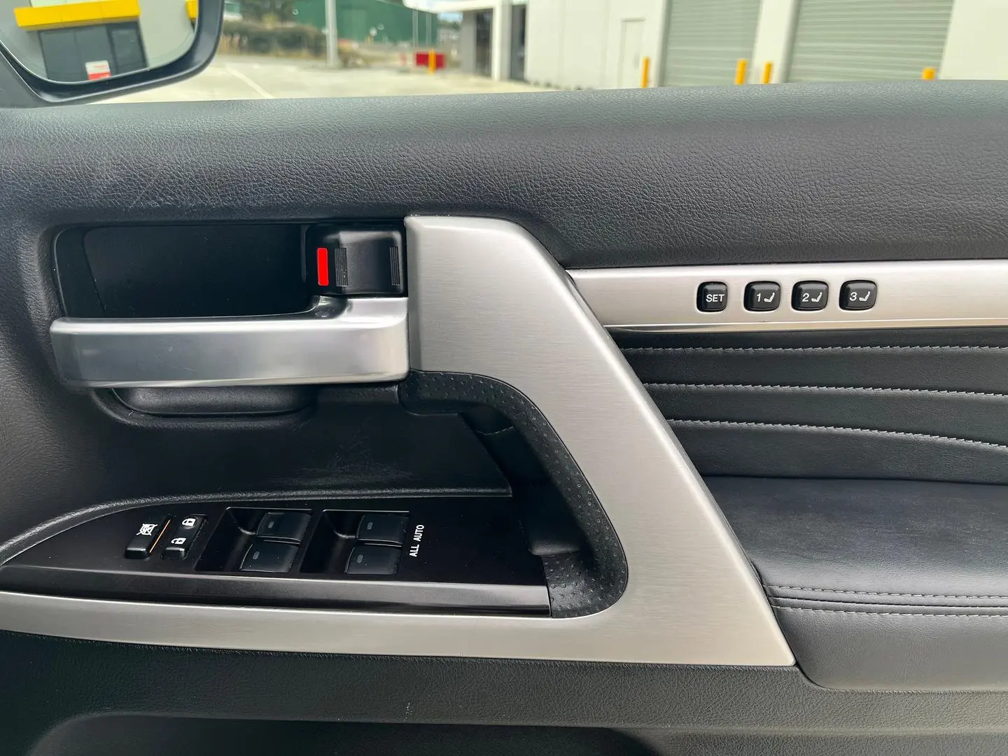 2021 Toyota Landcruiser Gallery Image 23