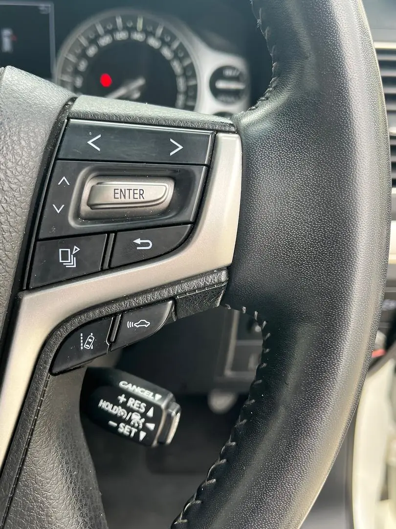 2021 Toyota Landcruiser Gallery Image 27
