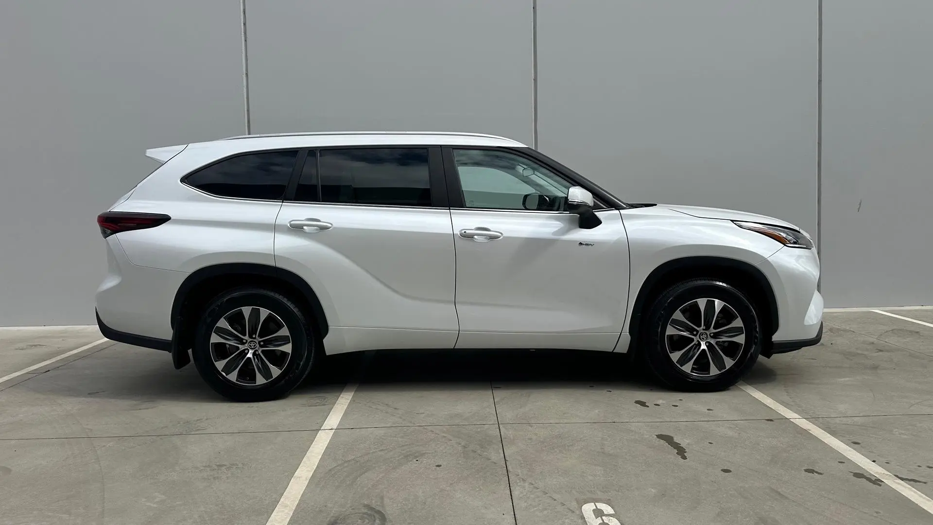 2025 Toyota Kluger Gallery Image 5