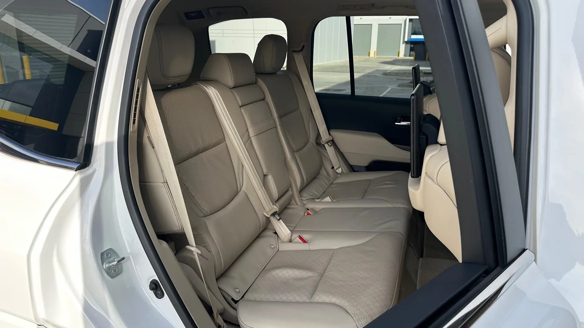 2022 Toyota Landcruiser Gallery Image 14