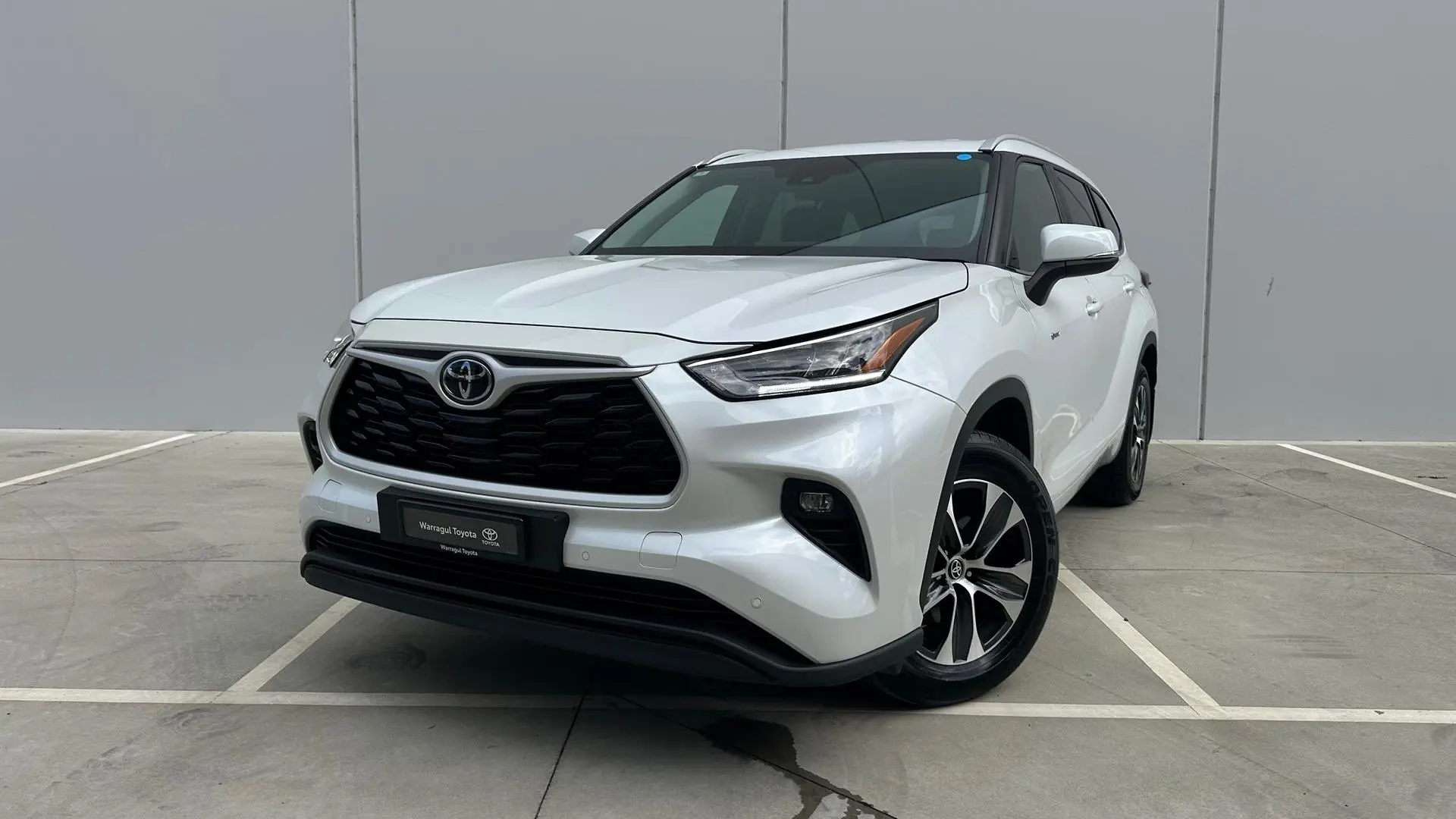 2025 Toyota Kluger Gallery Image 3