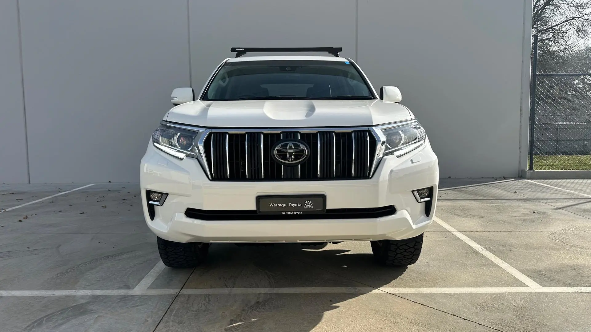 2020 Toyota Landcruiser Prado Gallery Image 2