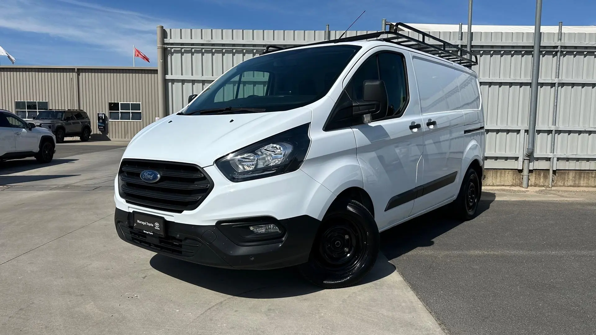 2018 Ford Transit Custom Image 3