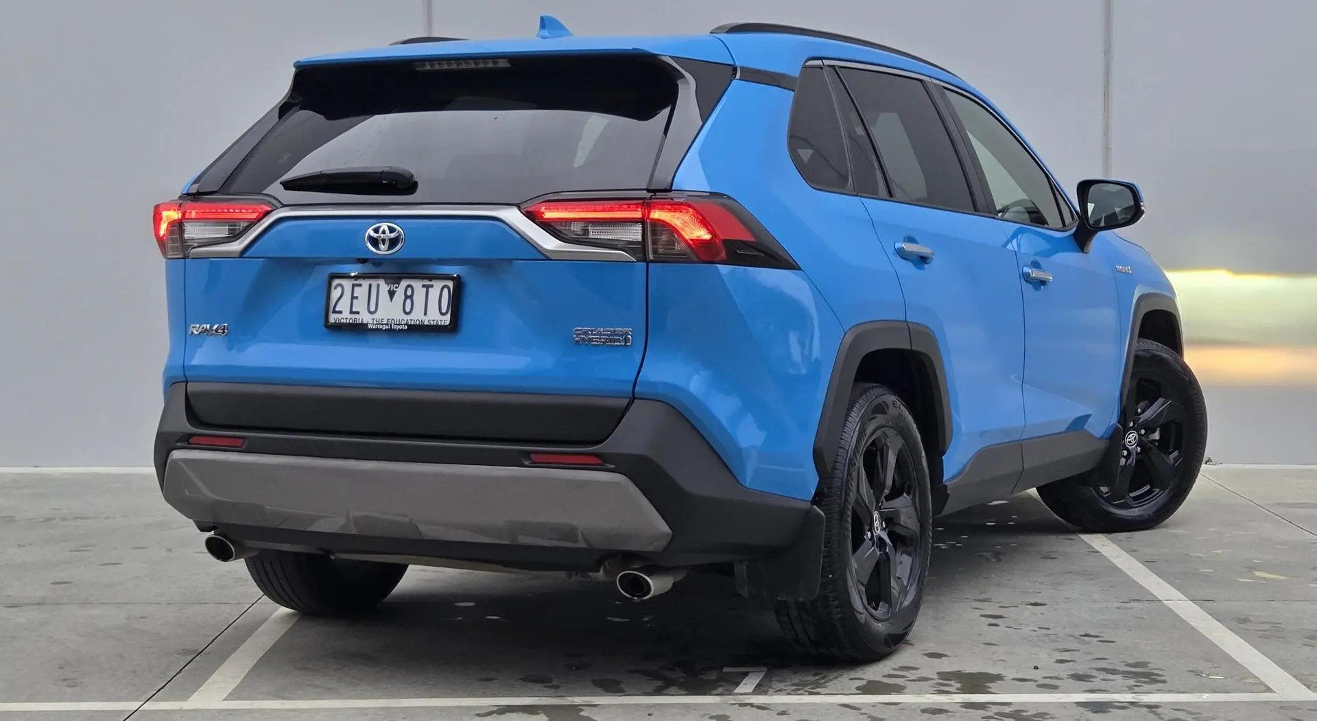 2021 Toyota RAV4 Gallery Image 7