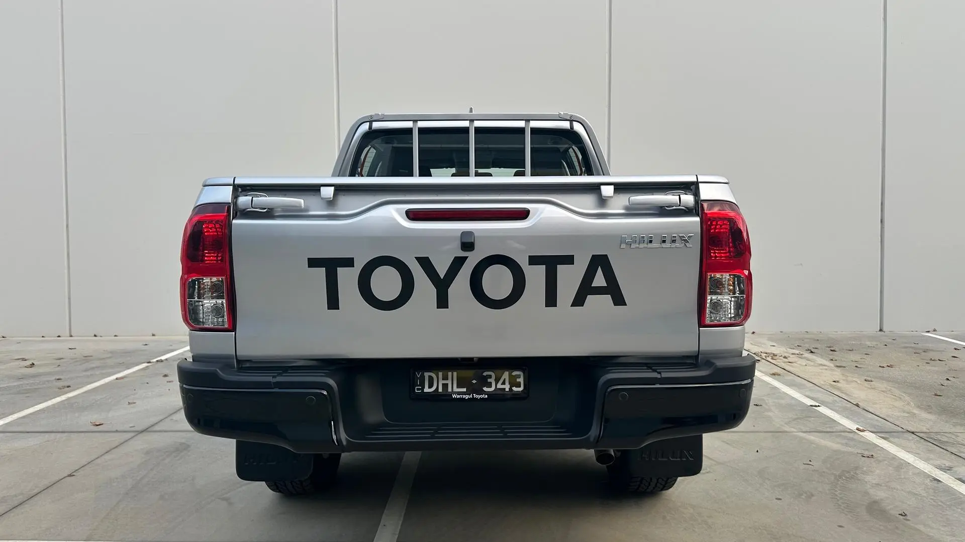 2024 Toyota Hilux Gallery Image 7