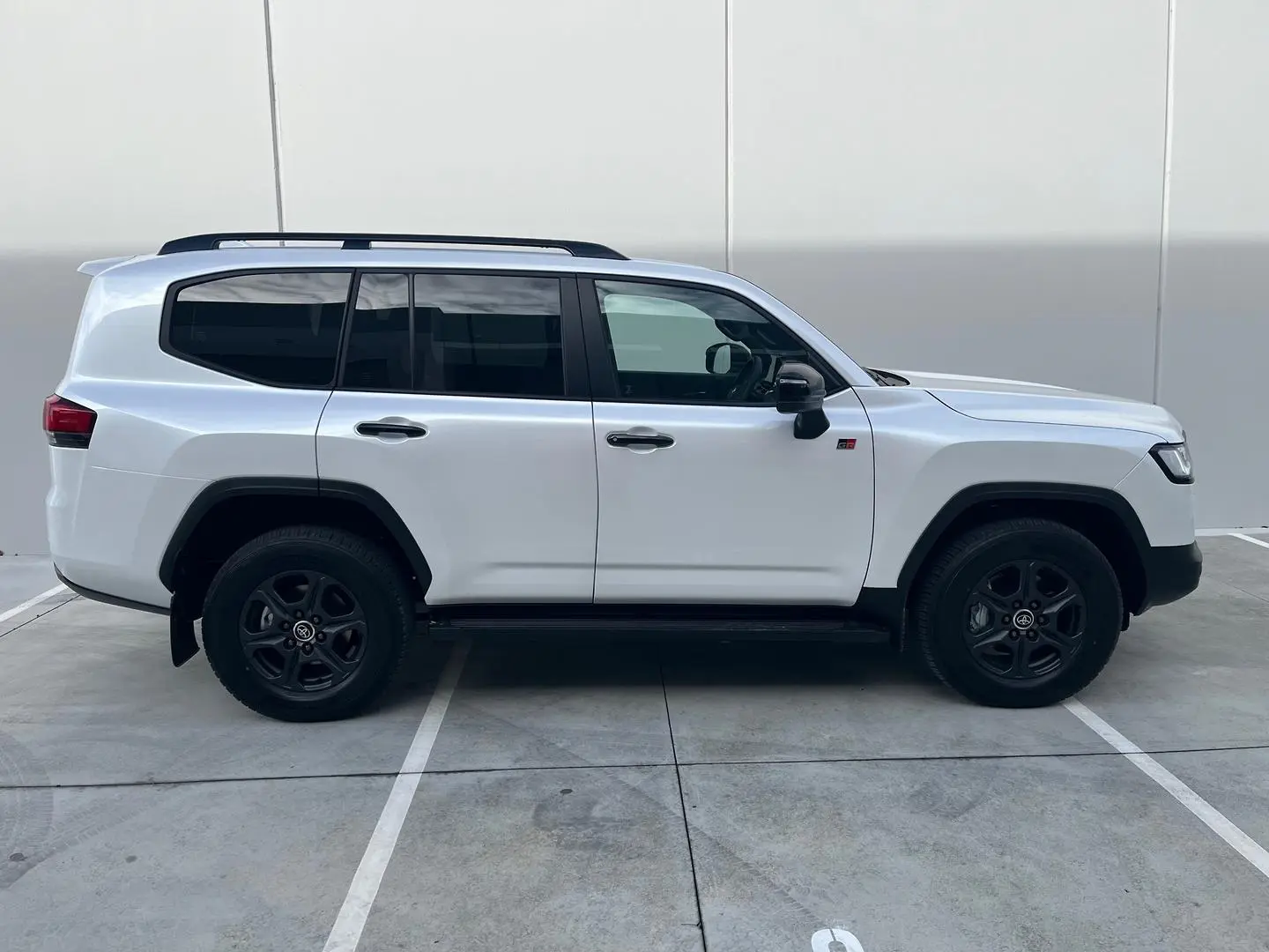 2025 Toyota Landcruiser Gallery Image 14