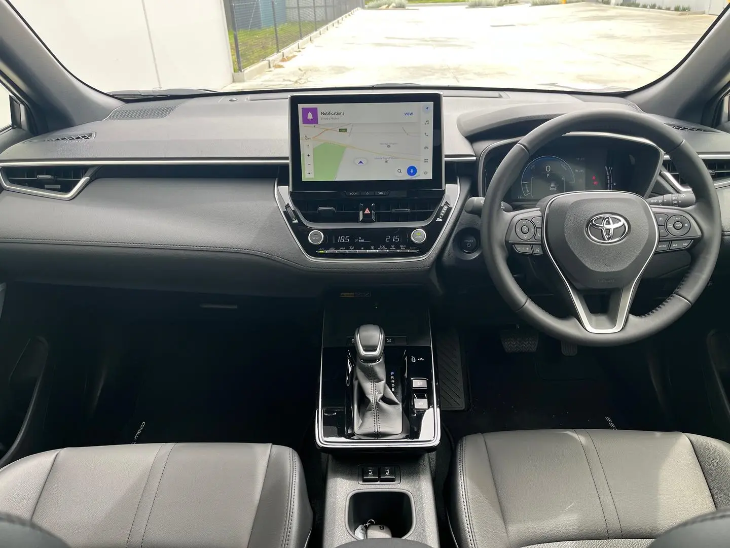 2025 Toyota Corolla Cross Gallery Image 17