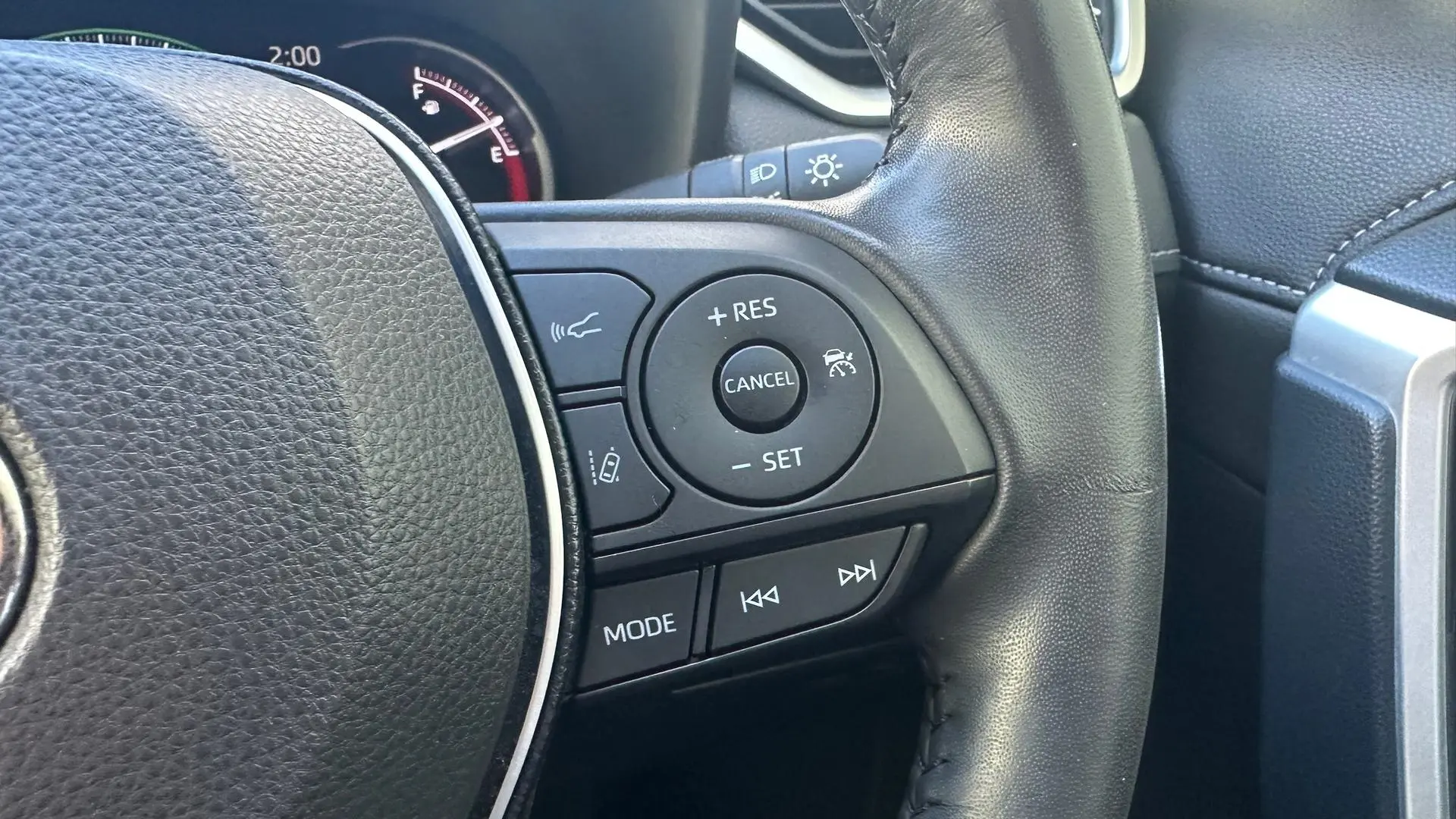 2019 Toyota RAV4 Gallery Image 17